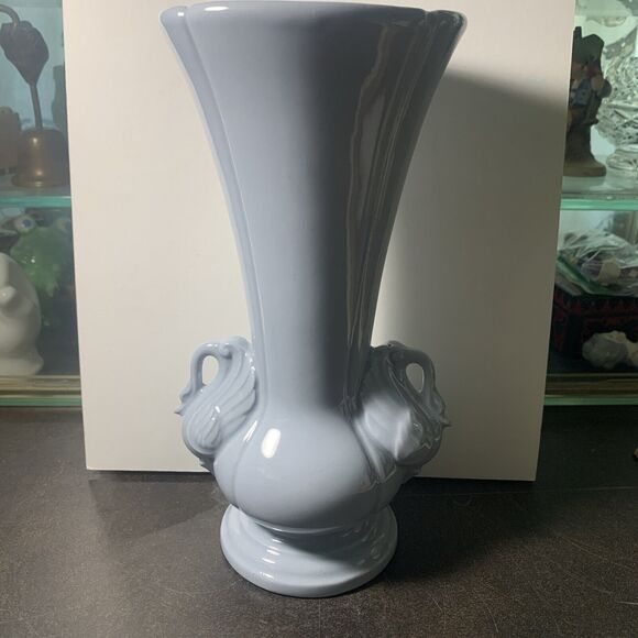 Vintage CHADWICK Double Swan Powder Blue Vase - Picture 11 of 11